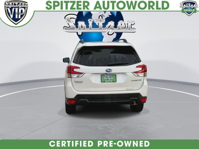 Used 2023 White Subaru Premium image 8