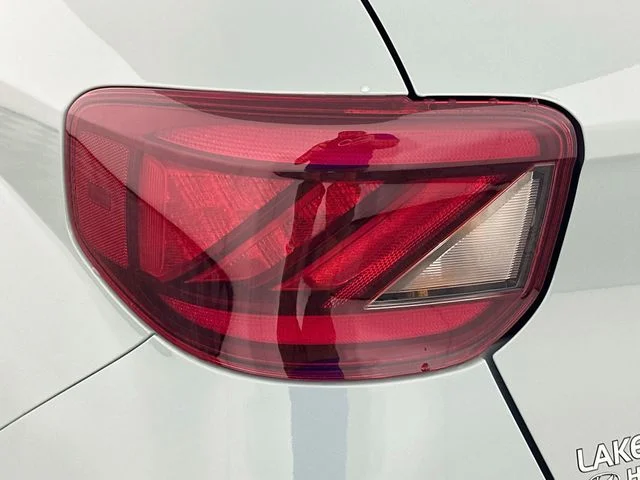 Certified Used 2025 Green Hyundai Limited image 25