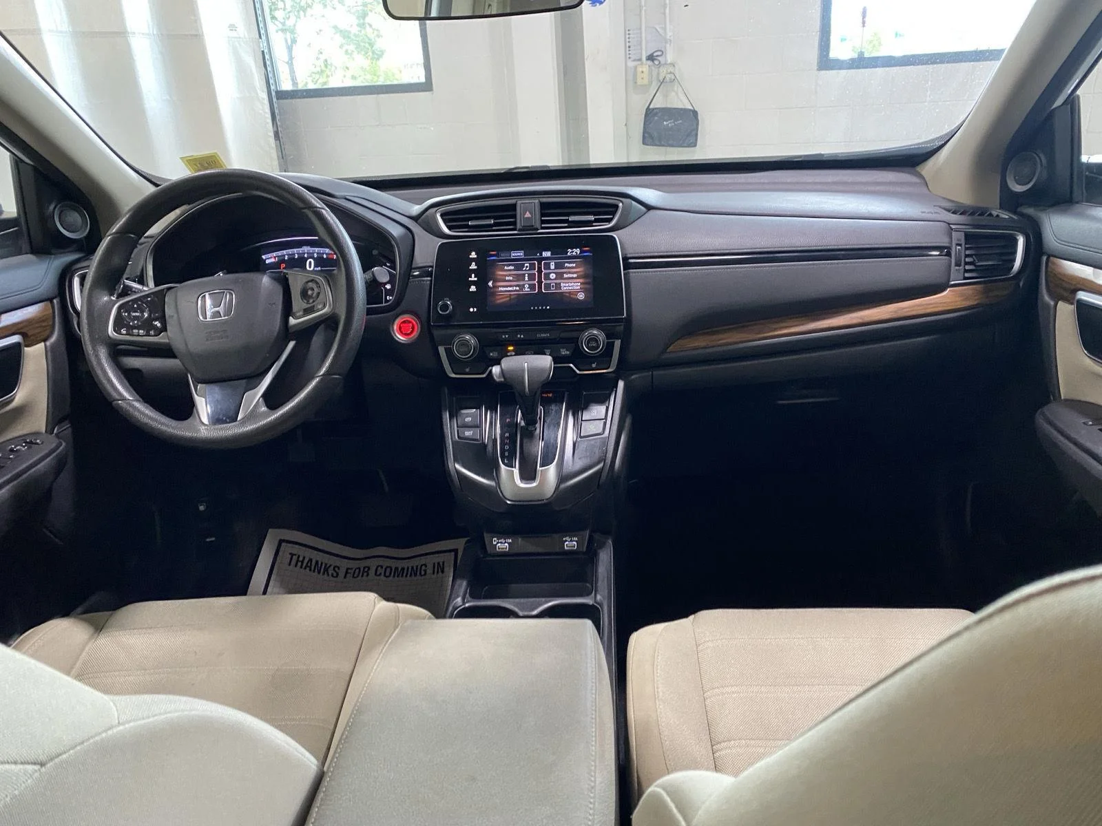 Used 2021 Platinum White Pearl Honda EX image 13