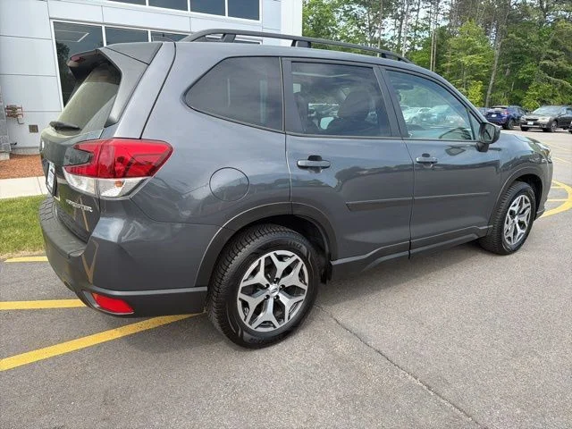 Used 2024 Gray Subaru Premium image 5
