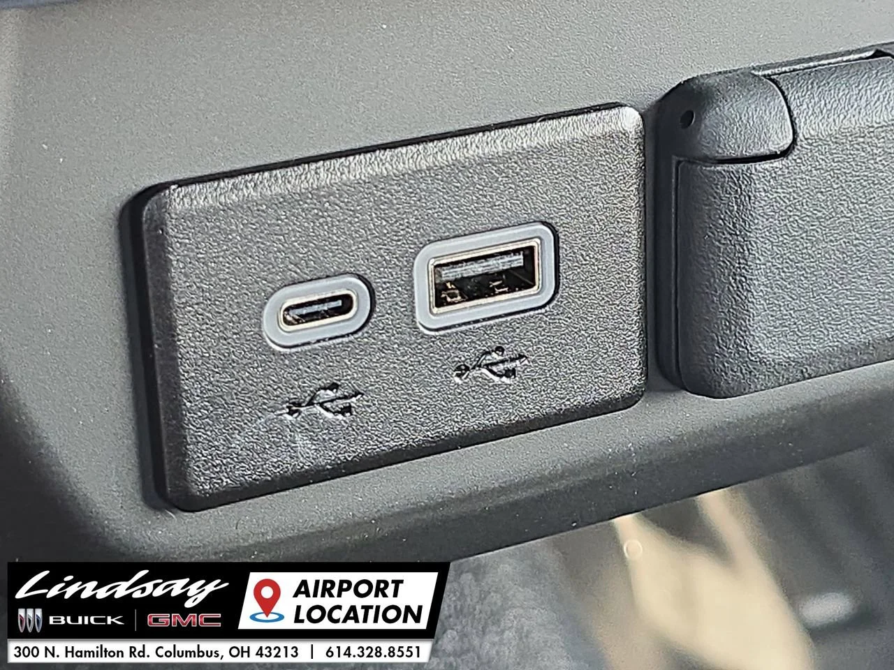 2025 GMC Sierra 3500HD Pro - Photo 34