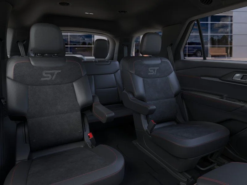 2026 Ford Explorer ST - Photo 11