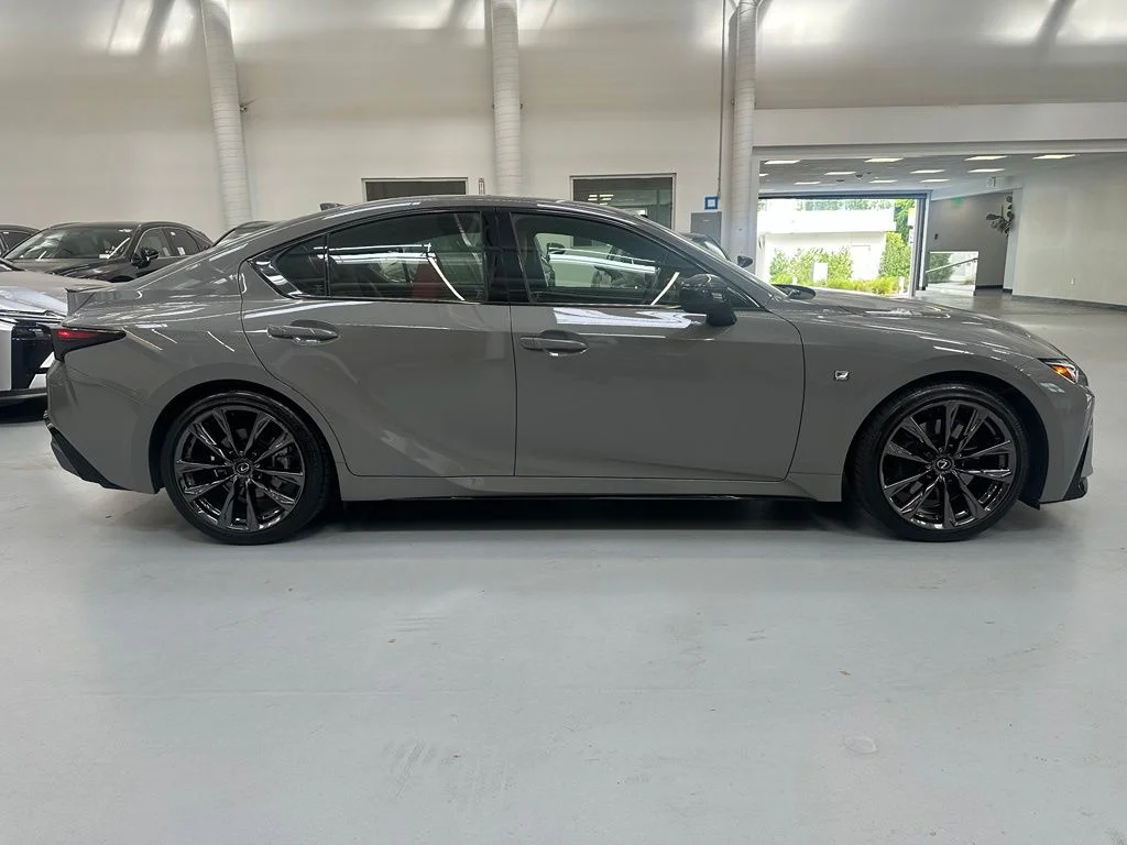 Certified Used 2025  Lexus 350 F SPORT image 4