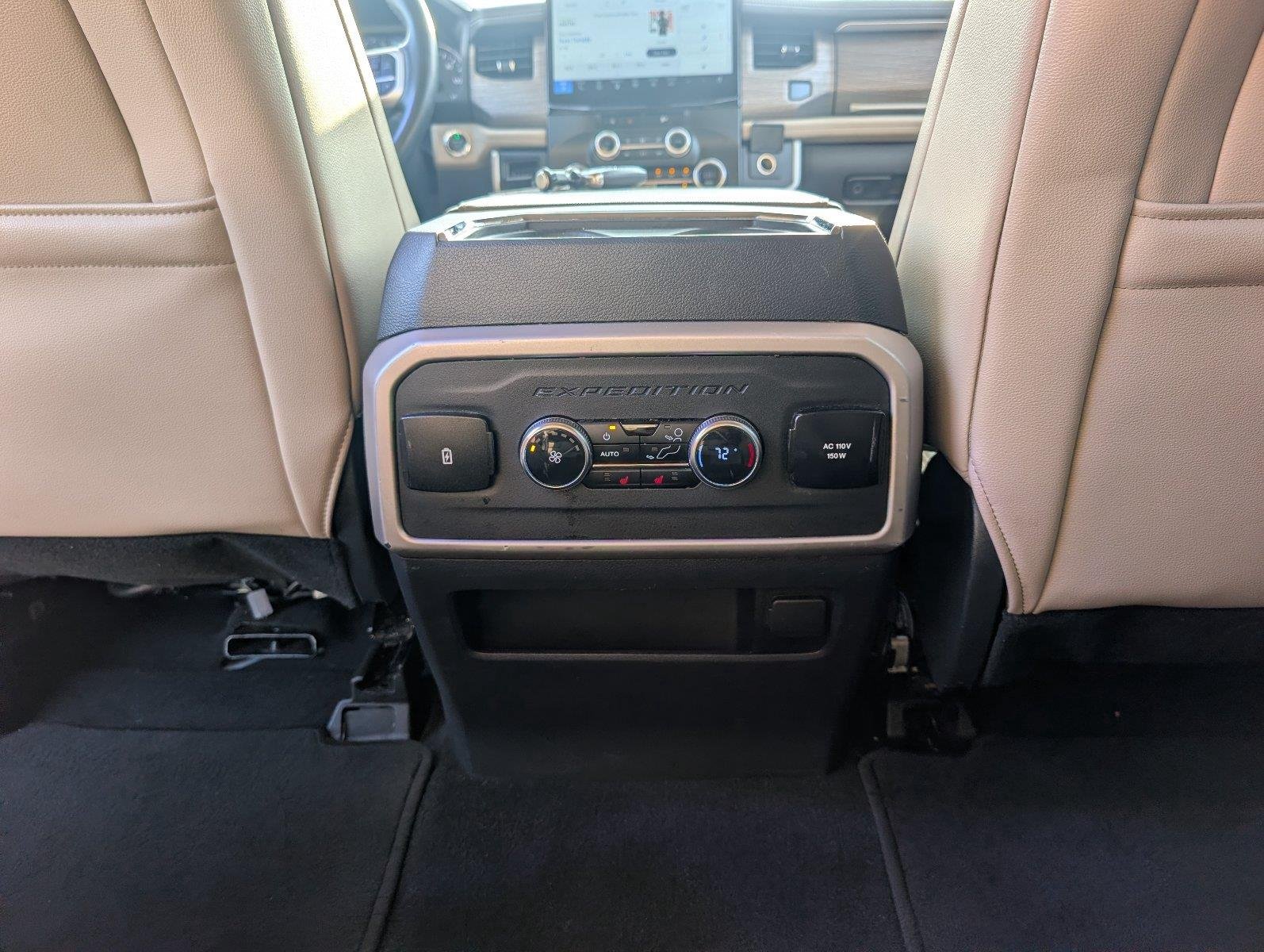 Used 2024 Oxford White Ford Limited image 35