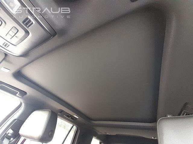 Used 2024 Black Chevrolet Z71 image 32