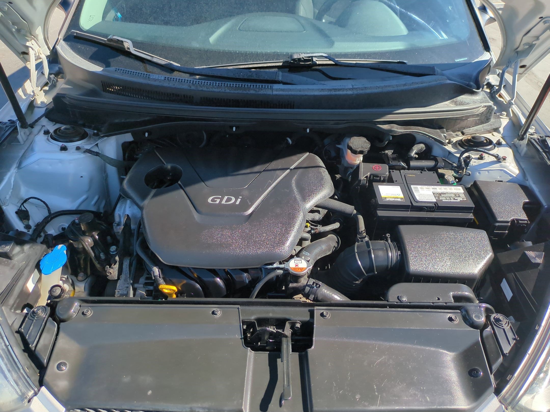 2014 Hyundai Veloster Base - Photo 31
