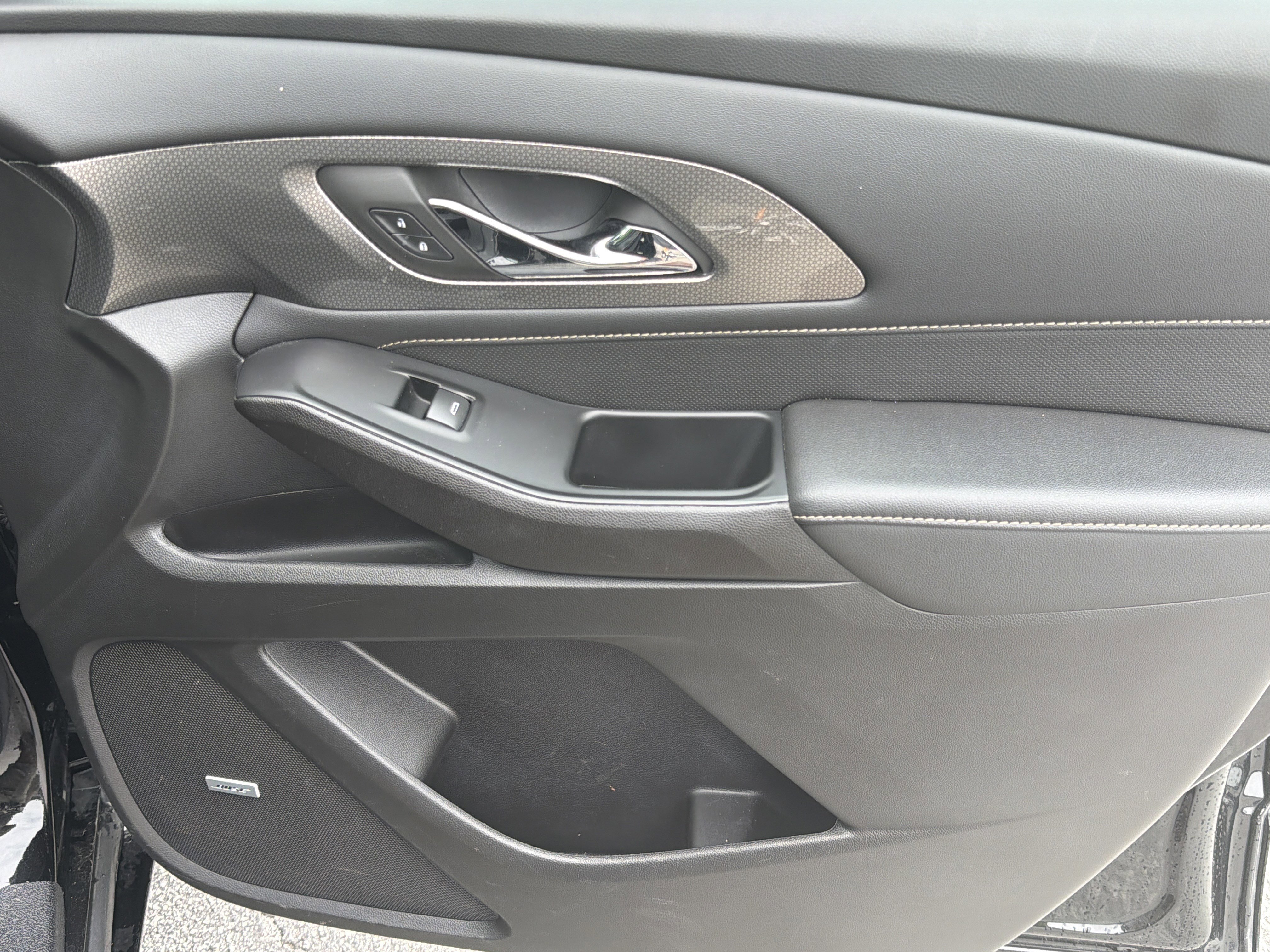 2023 Chevrolet Traverse Premier - Photo 14