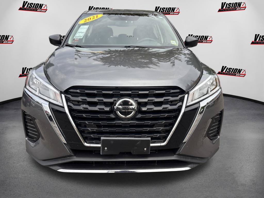 Used 2021 Gray Nissan S image 2