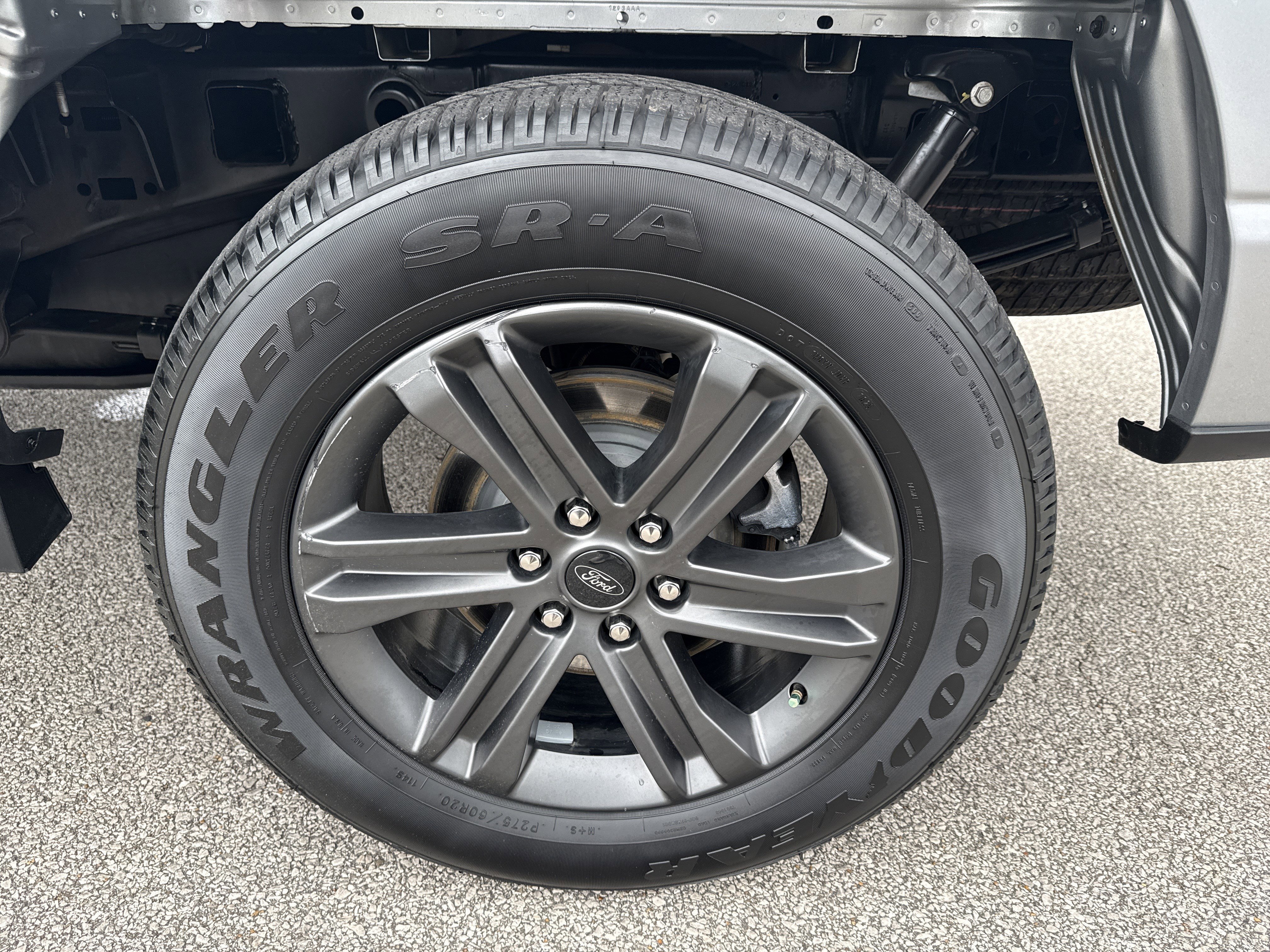 Used 2023 Silver Ford  image 20