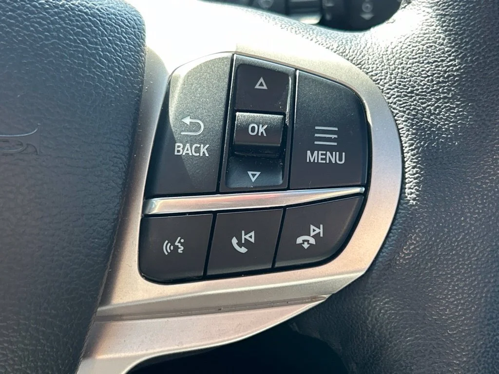 Certified Used 2024 Gray Metallic Ford XLT image 29