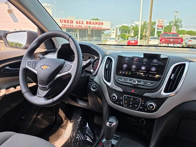 Used 2020 Gray Chevrolet LT image 13
