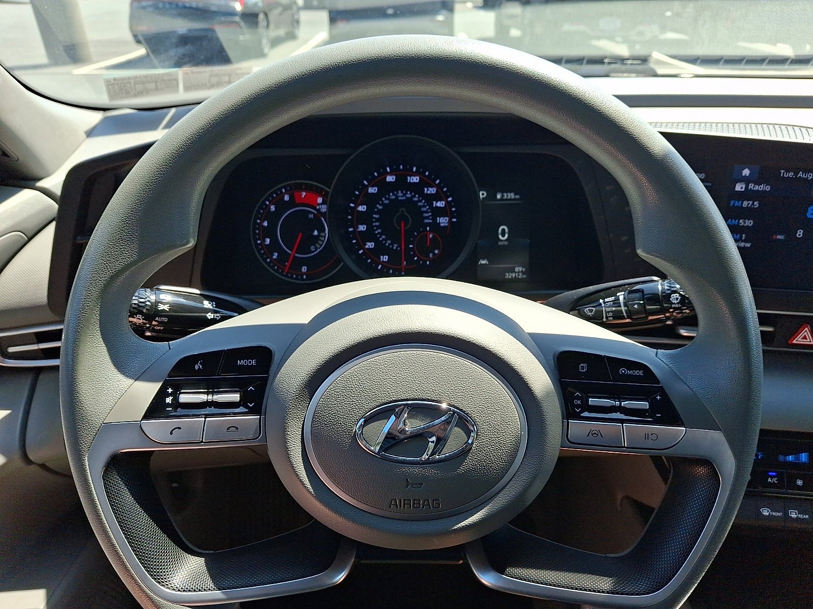 Certified Used 2023 Phantom Black Hyundai SEL image 18