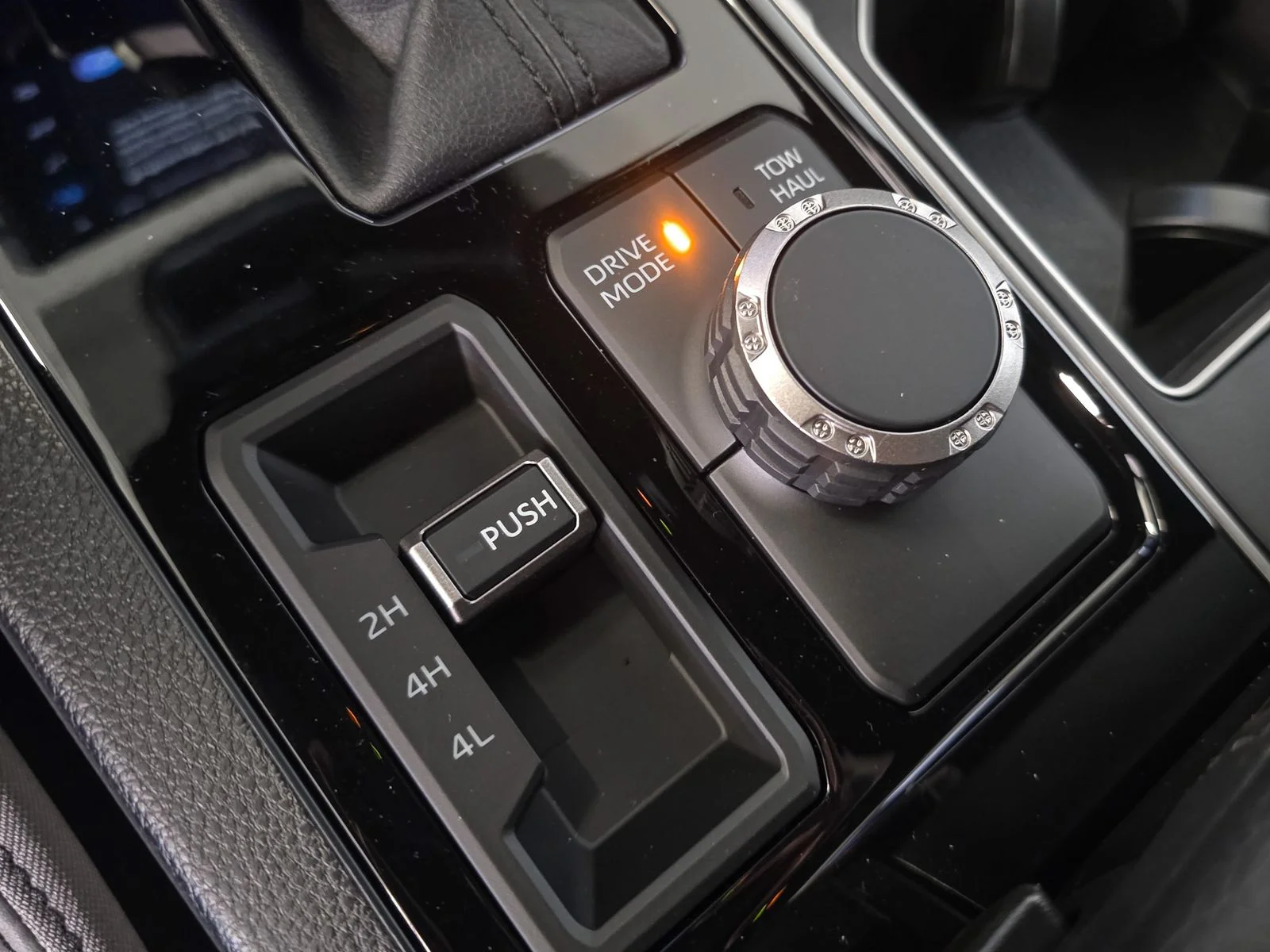 2026 Toyota Tundra SR5 - Photo 27