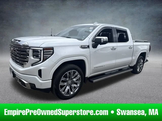 Used 2025 White GMC Denali image 1