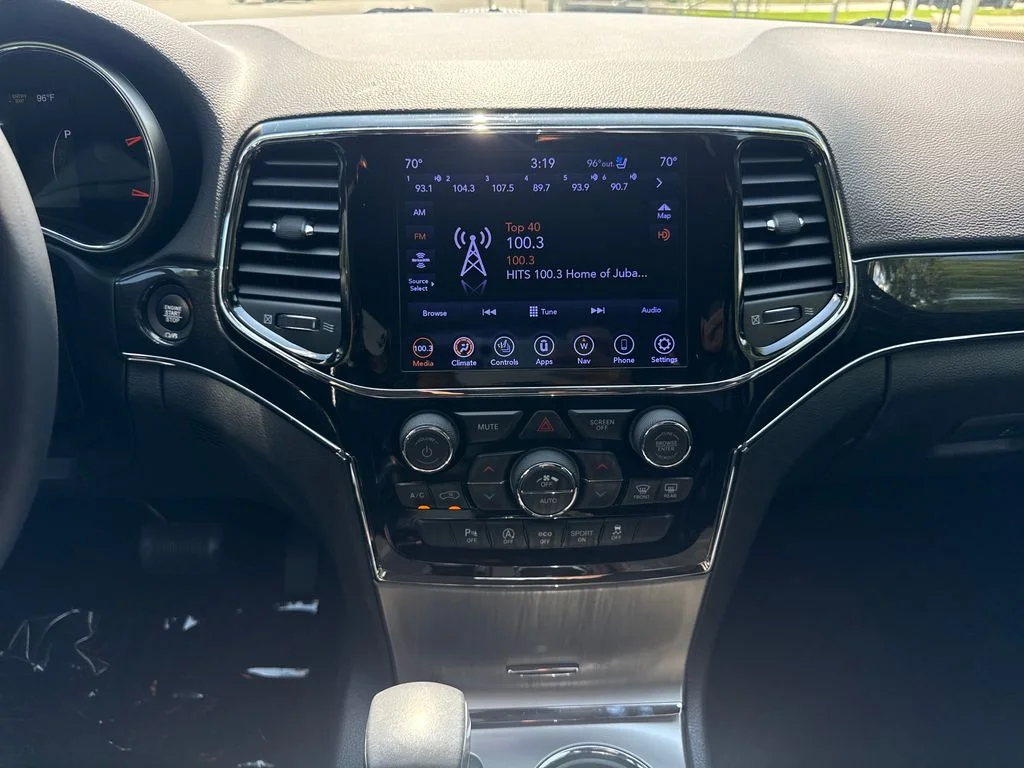 Used 2021 Slate Blue Jeep Trailhawk image 18