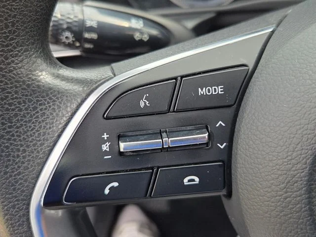 Used 2023 Silver Hyundai SEL image 23