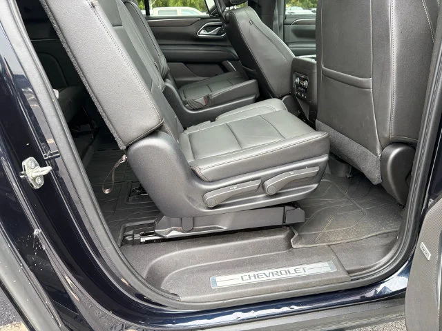 Used 2021 MIDNIGHT BLUE METALLIC Chevrolet Z71 image 15