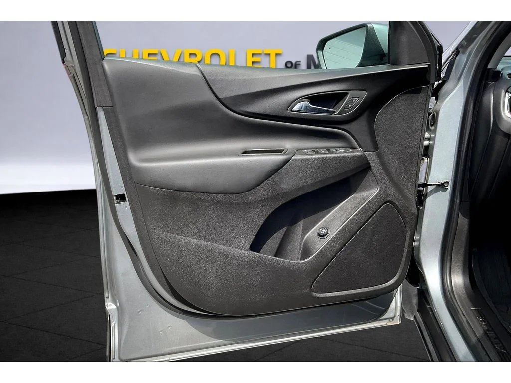 Used 2024 Sterling Gray Metallic Chevrolet LT image 17