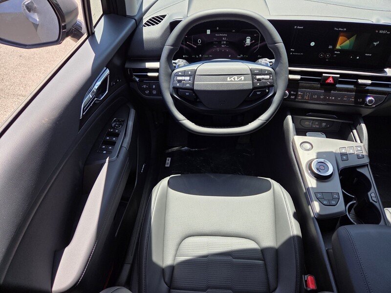 New 2026 Shadow Matte Gray Kia SX Prestige image 9
