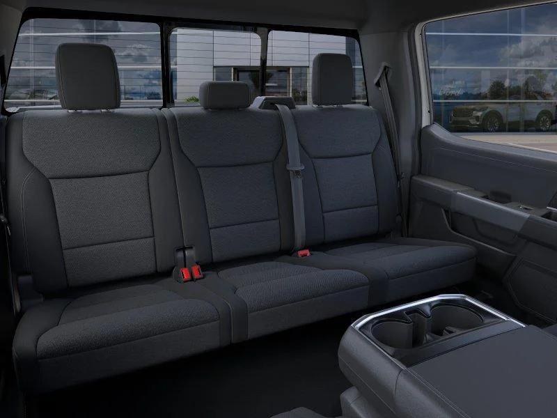 New 2026 Oxford White Ford XLT image 11