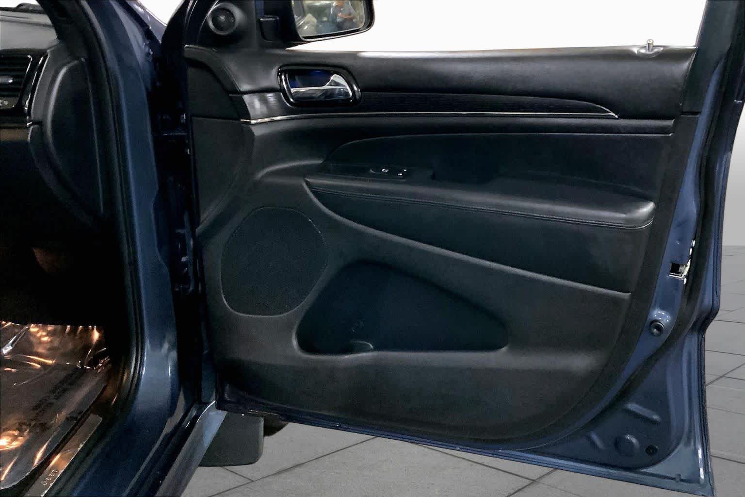 Used 2020 Slate Blue Pearl Coat Jeep High Altitude image 23