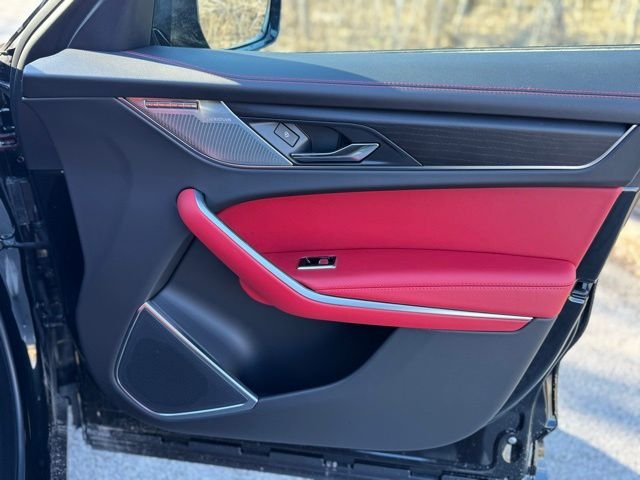 2026 Jaguar F-Pace R-Dynamic S - Photo 18
