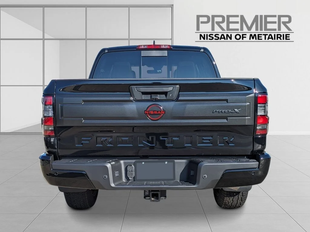 New 2026 Black Nissan PRO-X image 4