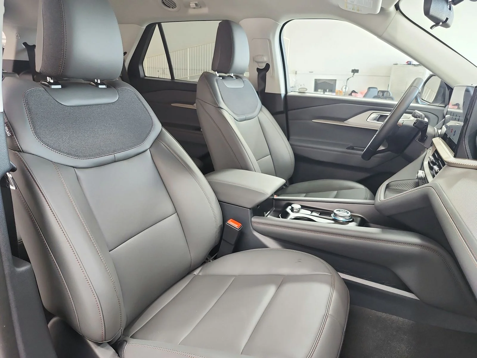 New 2026 Gray Ford Active image 40