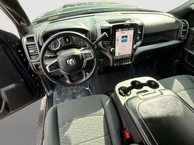 New 2026 Diamond Black Crystal Pearlcoat RAM Tradesman image 15