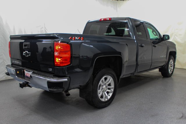 Certified Used 2019 Graphite Metallic Chevrolet LT image 7