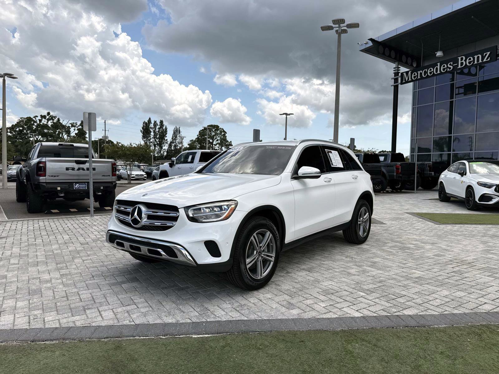 Used 2021 Polar White Mercedes-Benz 300 image 2