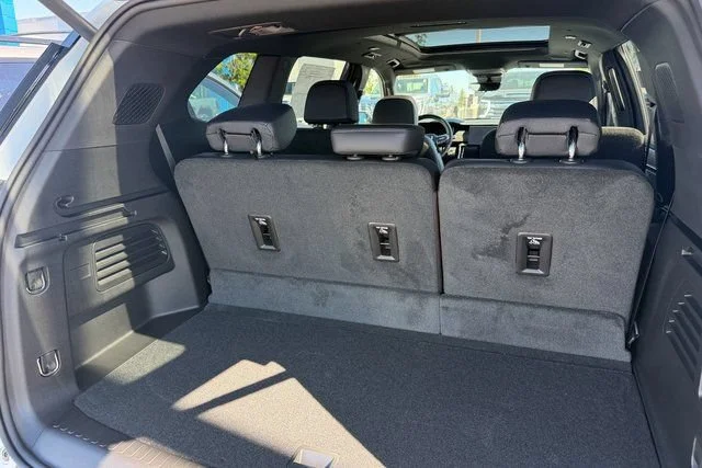 New 2026 Summit White GMC Denali image 27