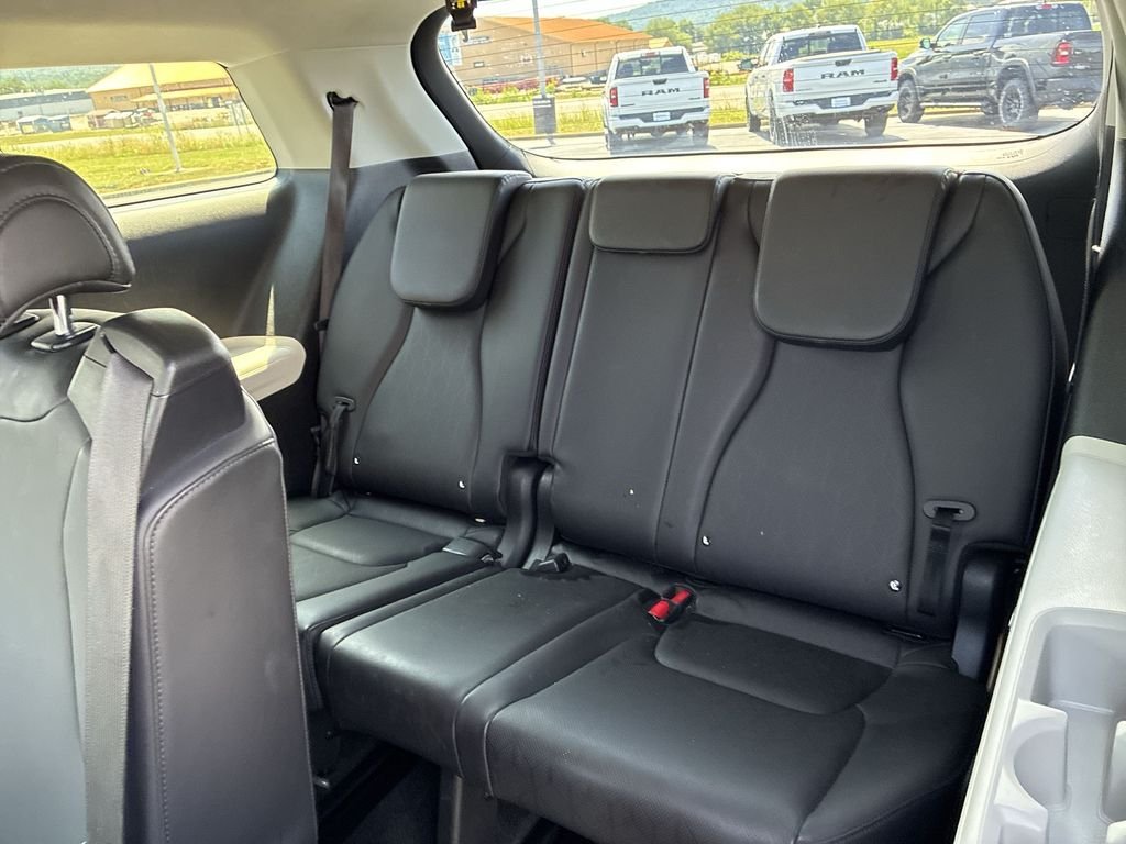 Used 2024 Gray Kia LX image 22