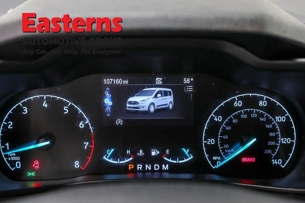Used 2021 White Ford XL image 18