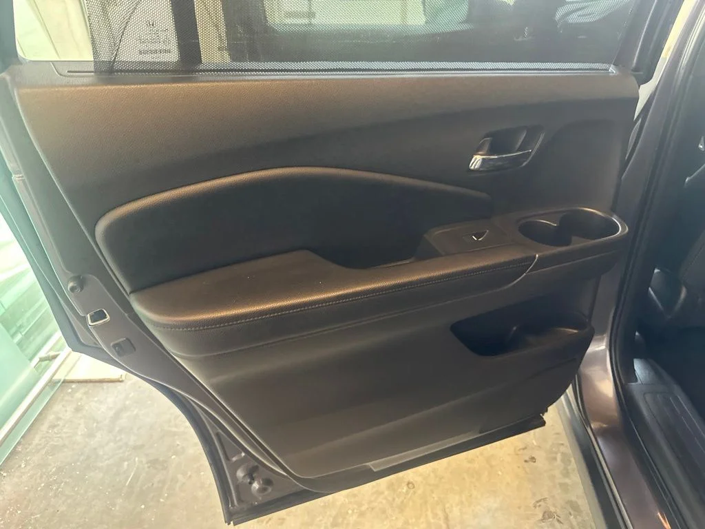 Used 2021  Honda EX-L image 22