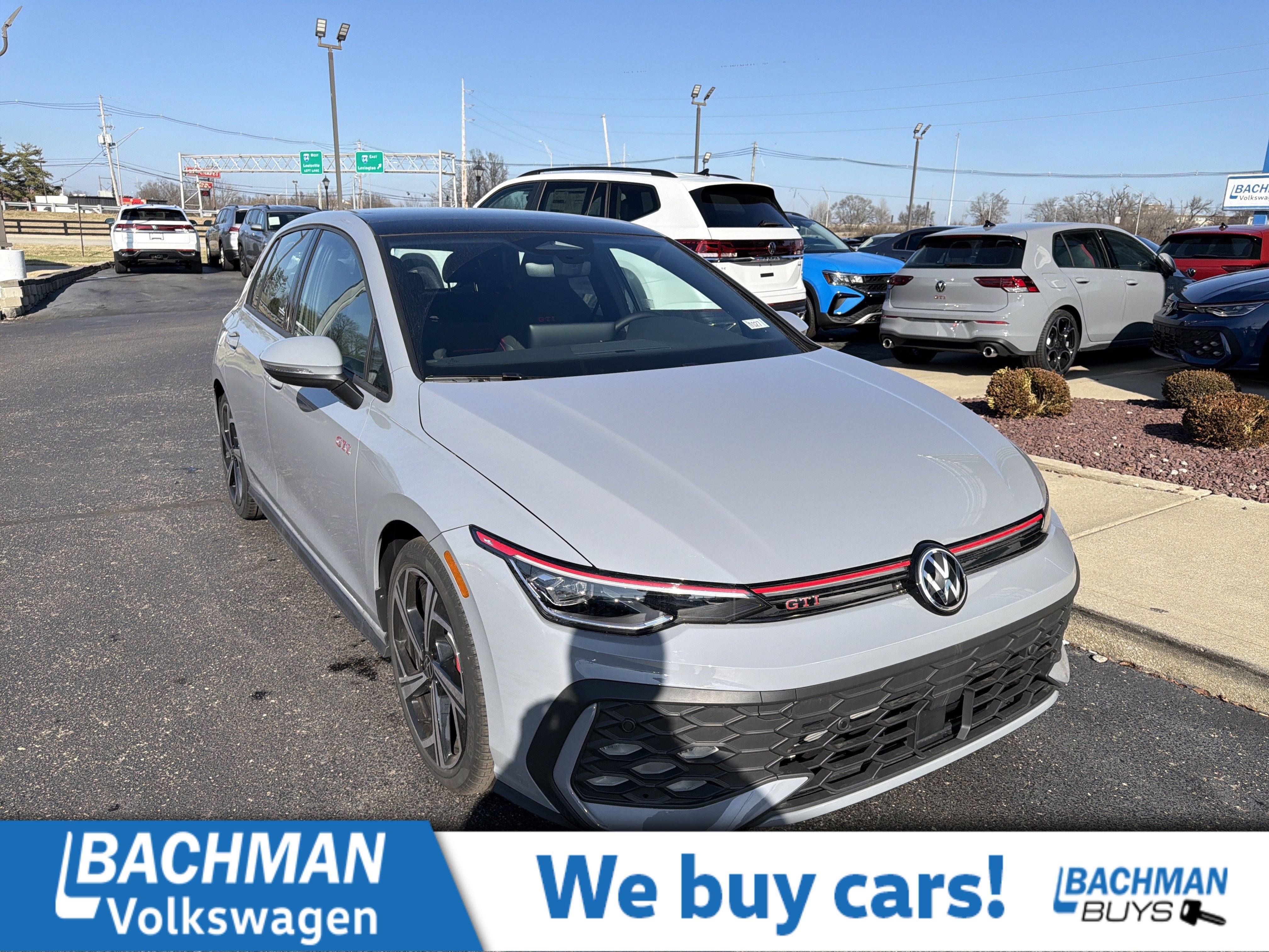 2026 Volkswagen Golf GTI 2.0T SE 4-door DSG's photo