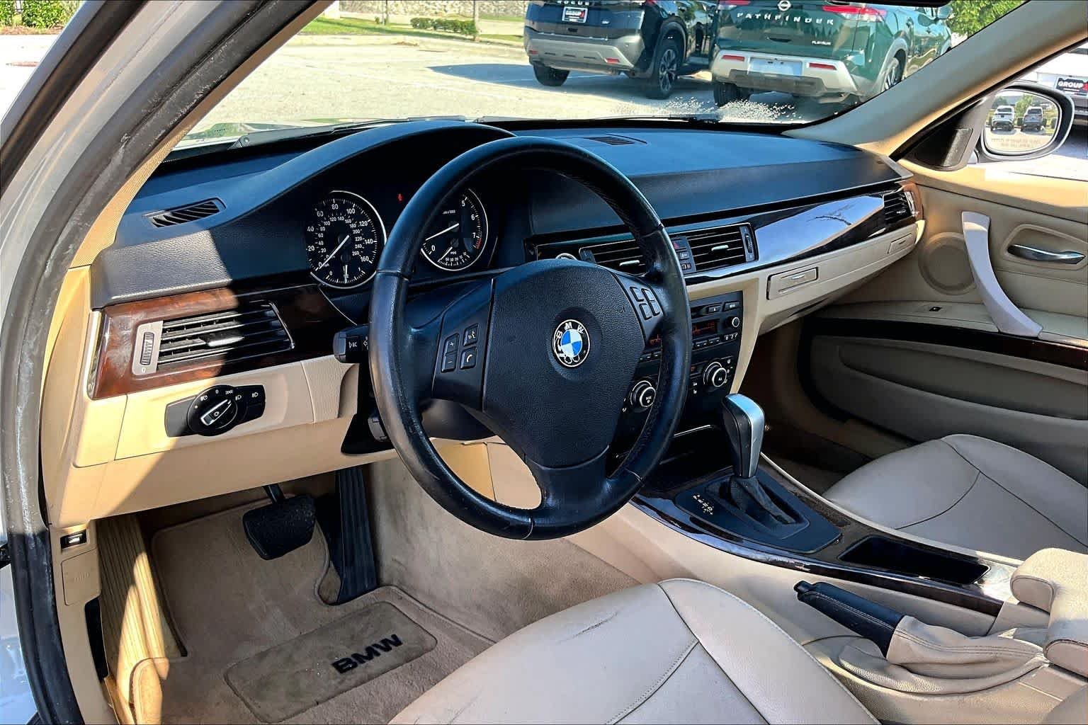 Used 2011 Titanium Silver Metallic BMW 328i image 17
