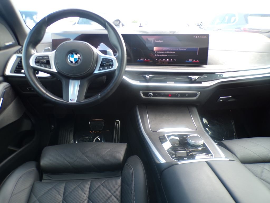 Certified Used 2025 Alpine White BMW xDrive40i image 11