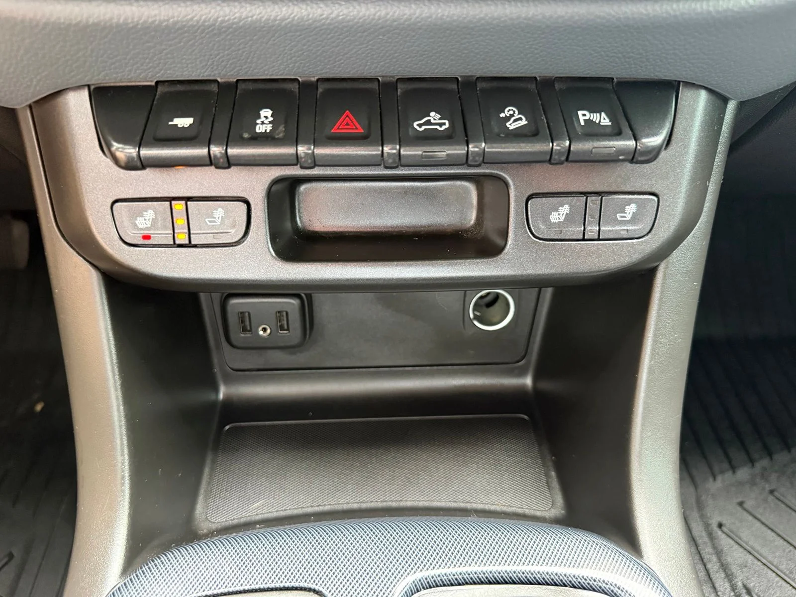 2021 Chevrolet Colorado Z71 - Photo 26