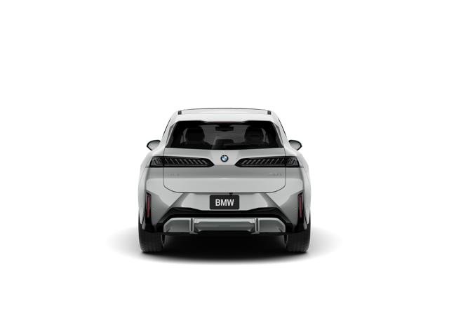 New 2027 Space Silver Metallic BMW  image 5