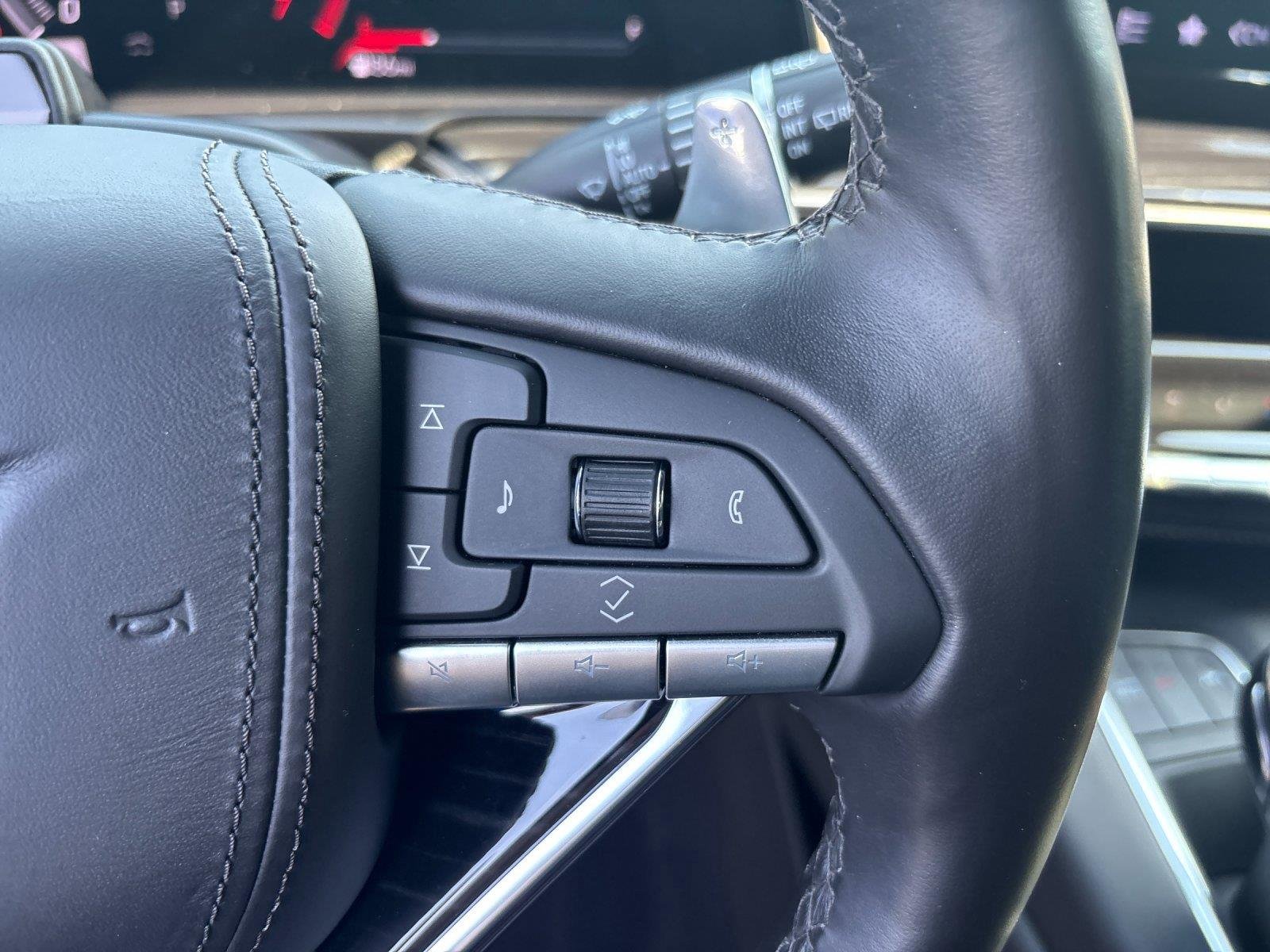 Used 2023 Black Raven Cadillac AWD V-Series image 20