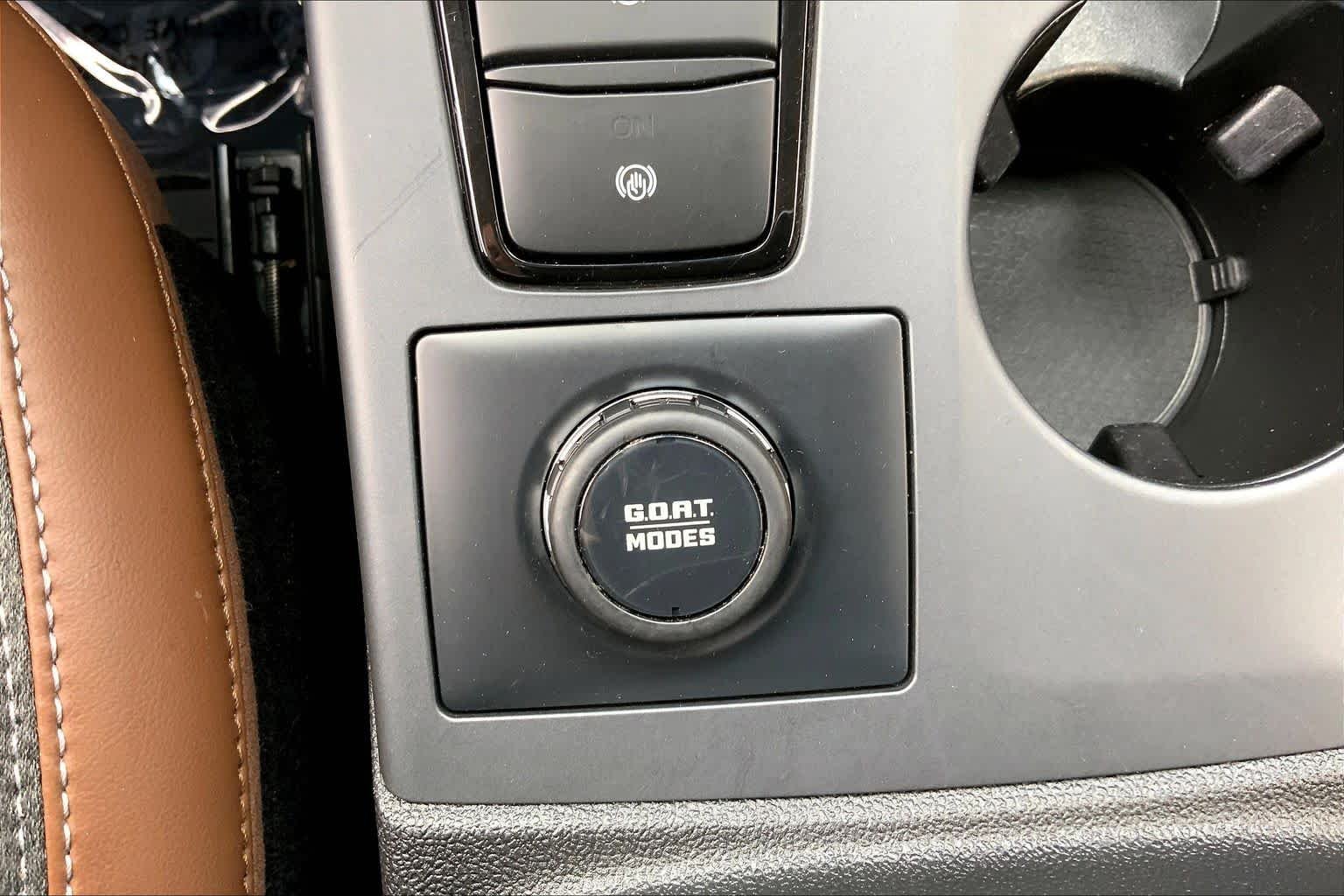 Used 2023 Oxford White Ford Outer Banks image 32