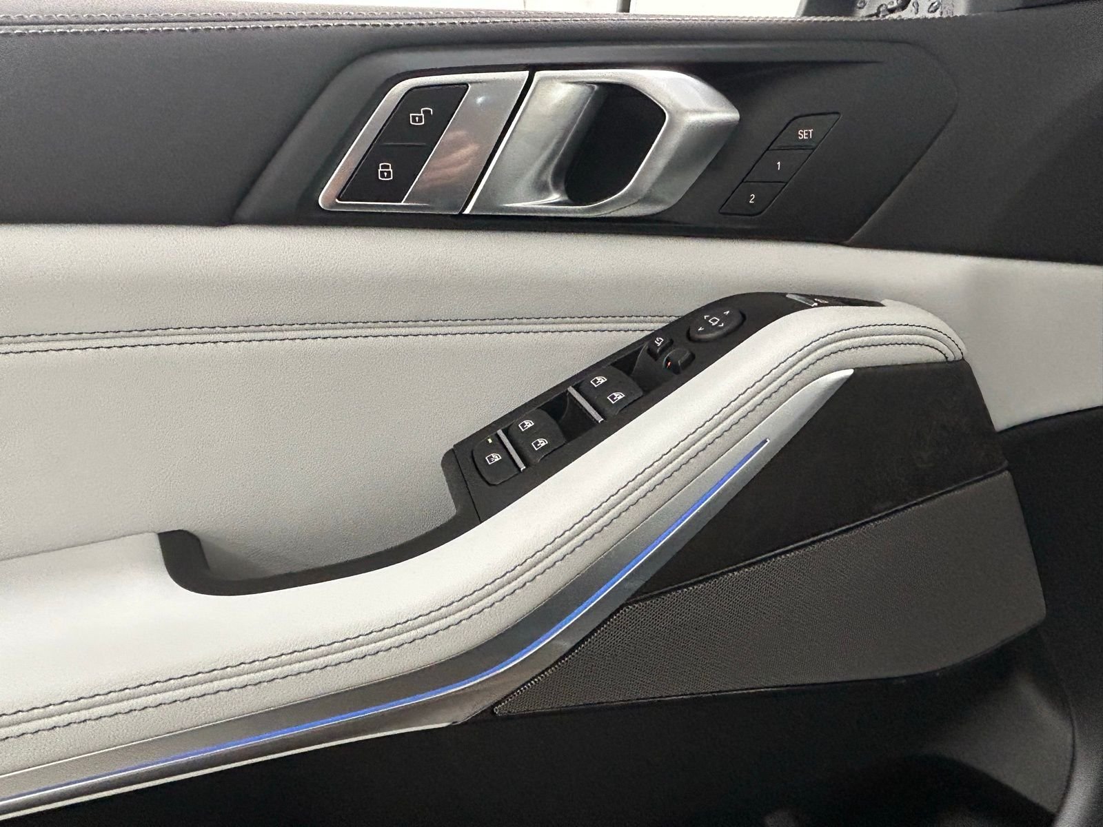 New 2026 Blue Ridge Mountain Metallic BMW xDrive40i image 25