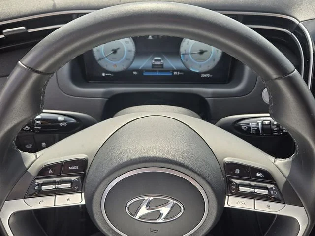 Used 2023 Black Hyundai SEL image 23