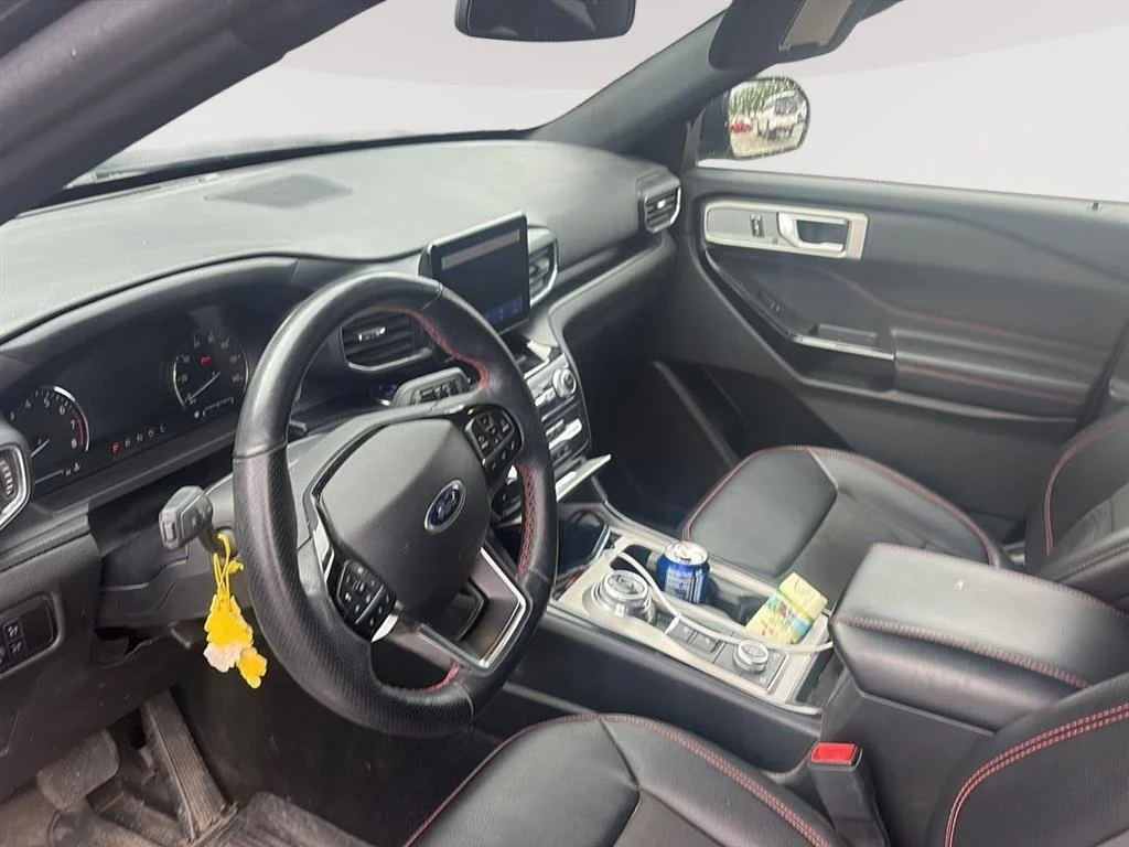 2023 Ford Explorer ST-LINE 4WD's photo