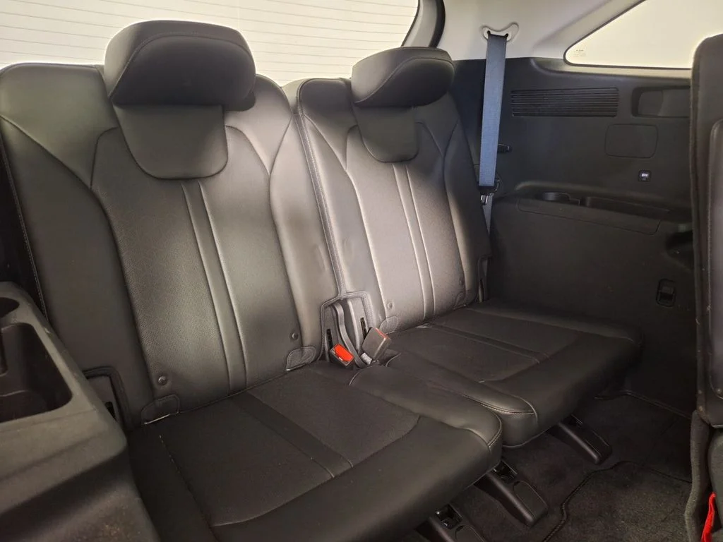 Used 2023 Ebony Black Kia SX image 31