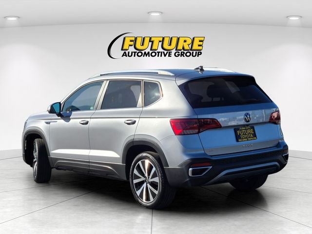 Used 2024 Silver Volkswagen 1.5T SE image 6