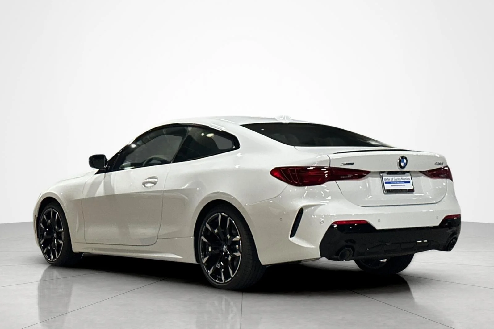 New 2027 Alpine White BMW 430i xDrive image 3