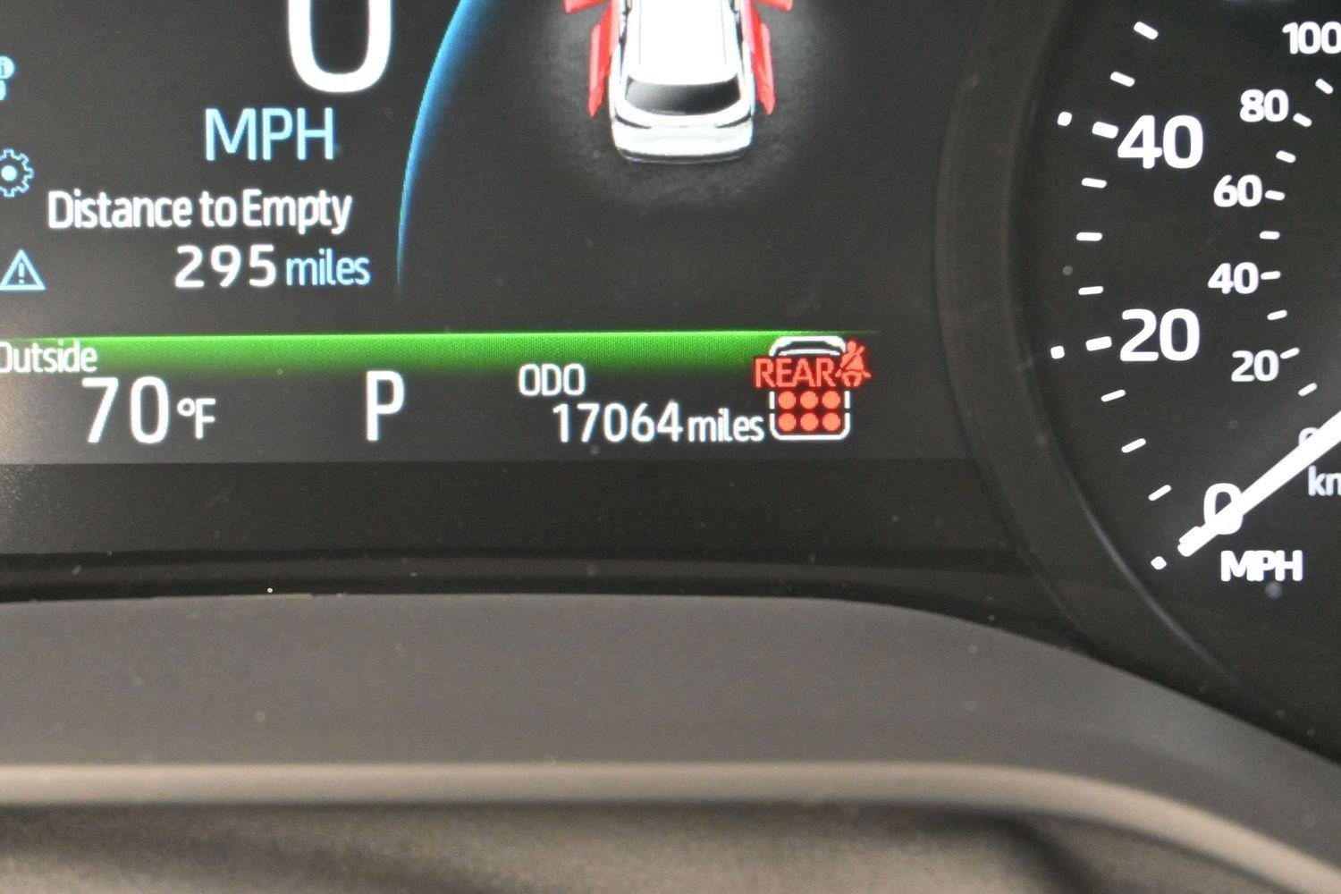Used 2025 Cypress Toyota XLE 8-Passenger image 20