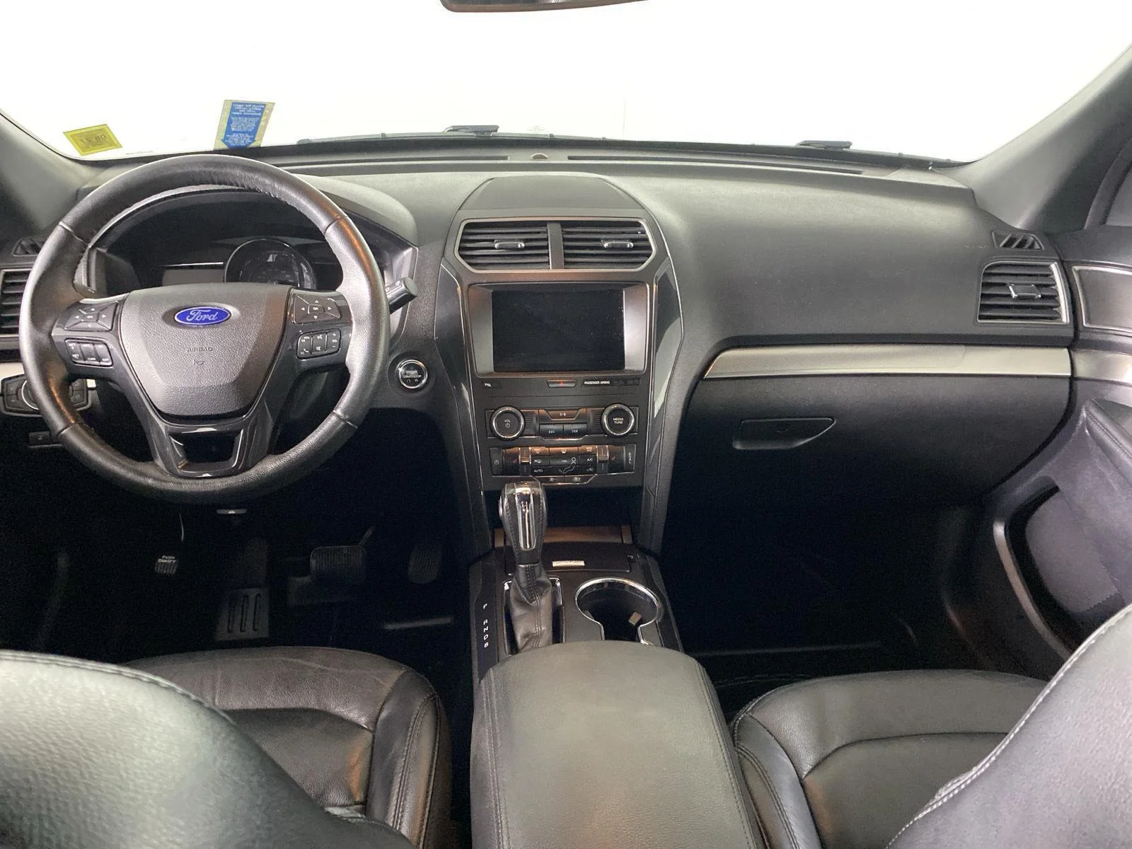 Used 2018 Ingot Silver Ford XLT image 25